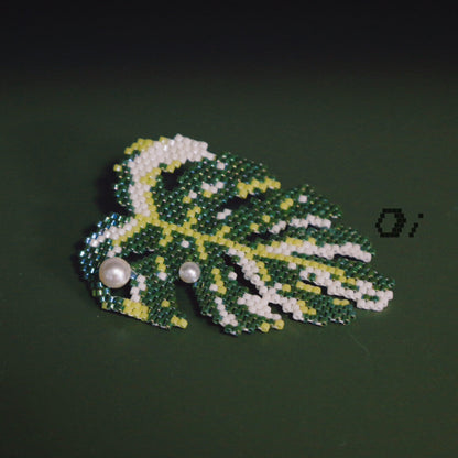 Monstera Beaded Brooch