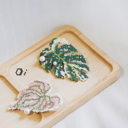 Monstera Beaded Brooch