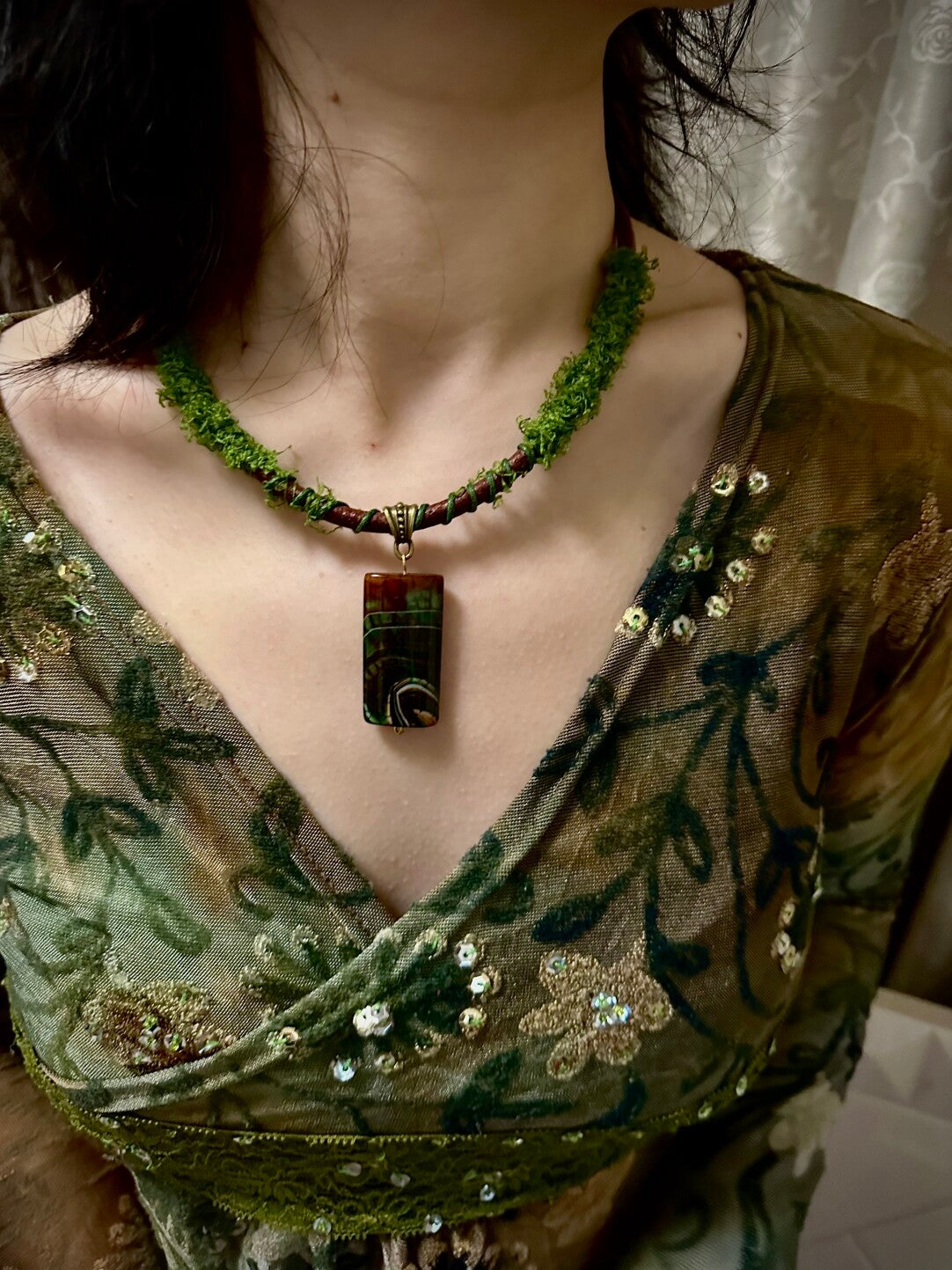Moss Wanderer Necklace