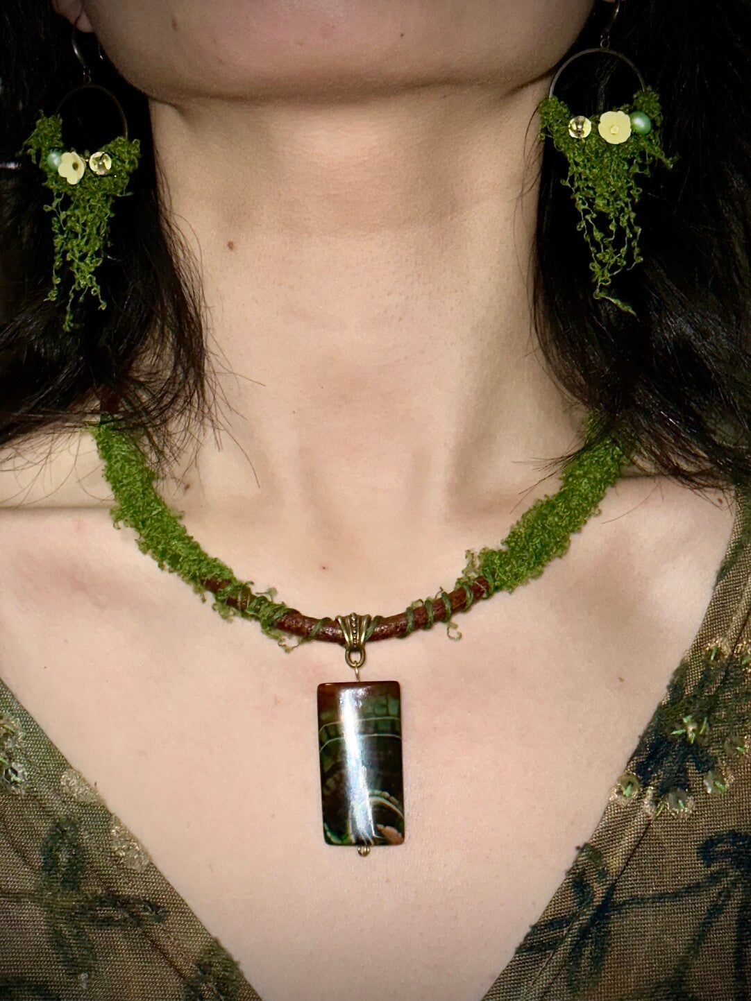 Moss Wanderer Necklace