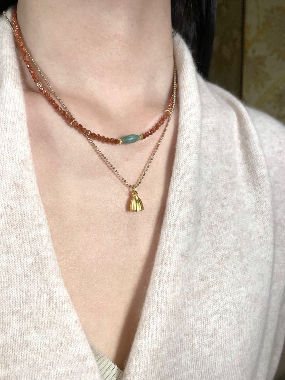 Natural Jade Beaded lotus Necklace Set
