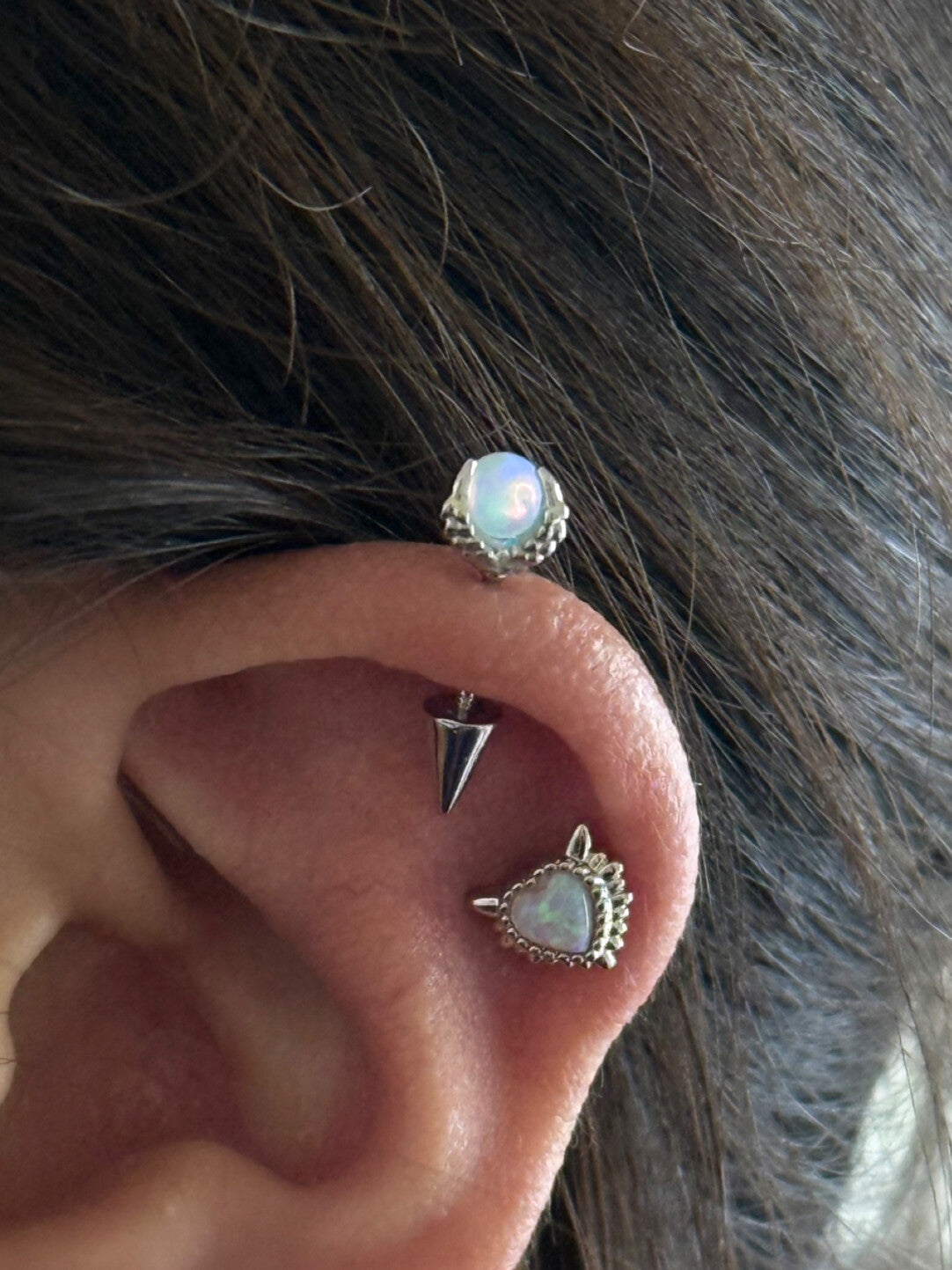 Nothing And Others Threaded Screw Flat Black Earring