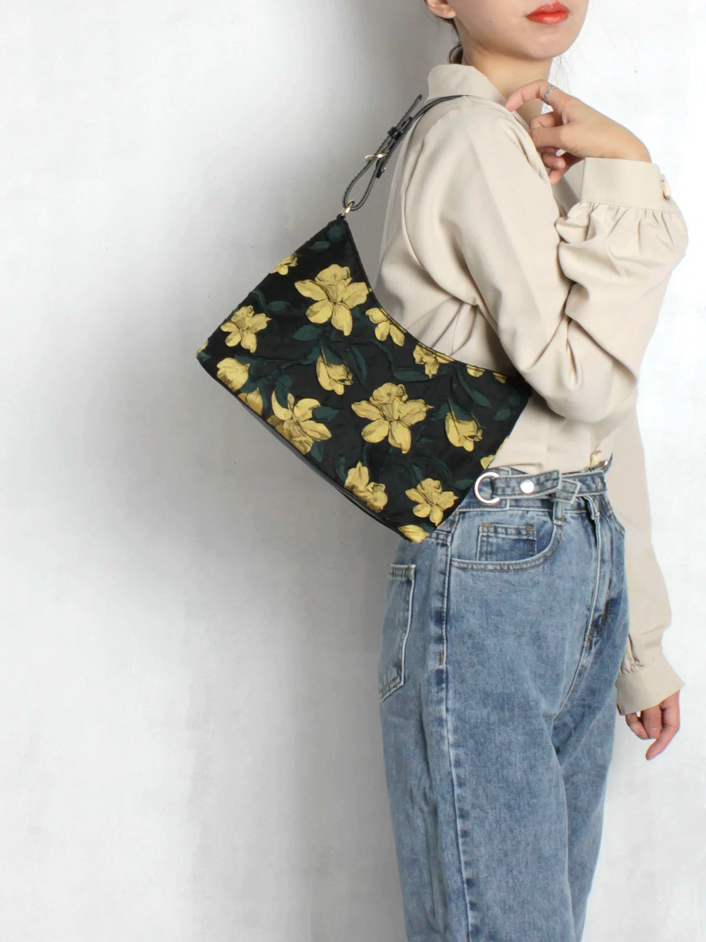 Black Floral Print Shoulder Bag | Bag | Three Fleas