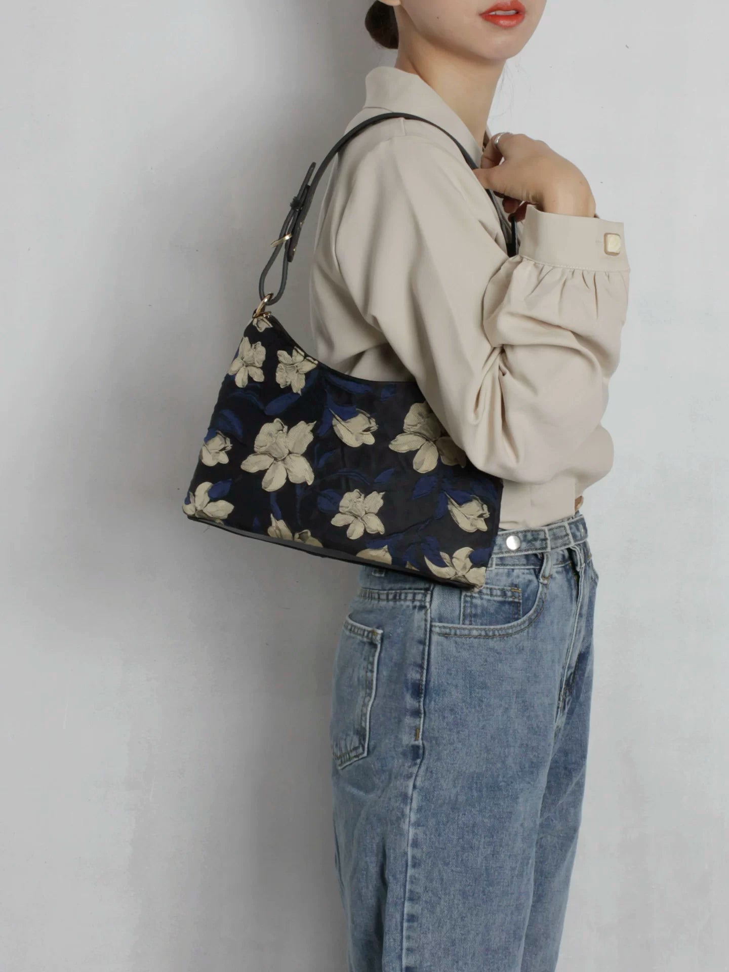 Black Floral Print Shoulder Bag | Bag | Three Fleas