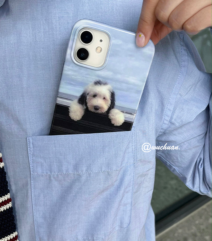 Watching The Sea Puppy Print Phone Case