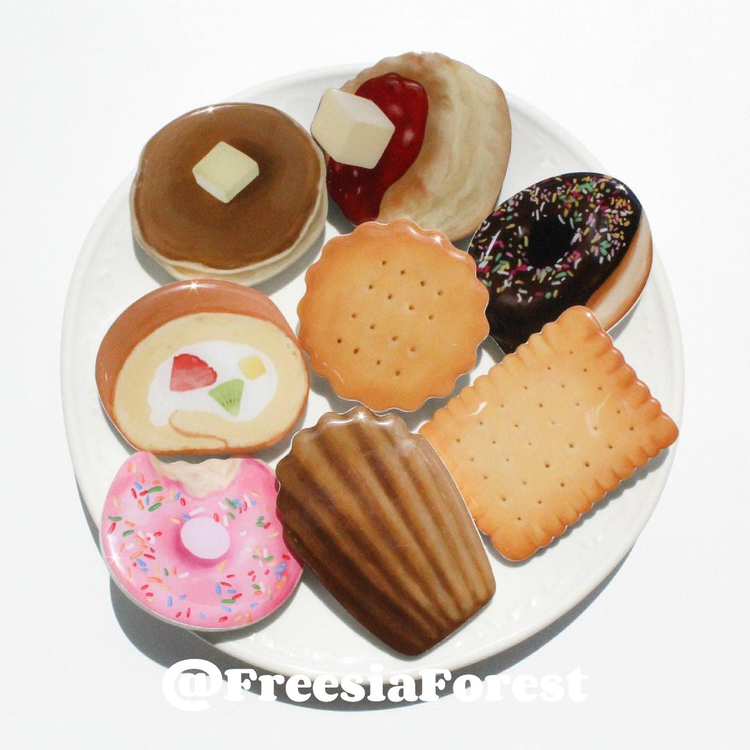 Fun Doughnuts Phone Stand
