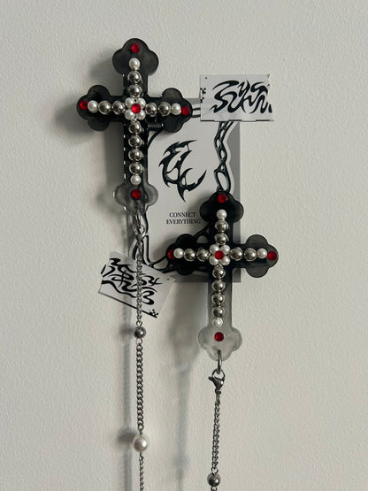Pearl-Embellished Black Cross Chain Hair Clip | Hair Accessories | Three Fleas