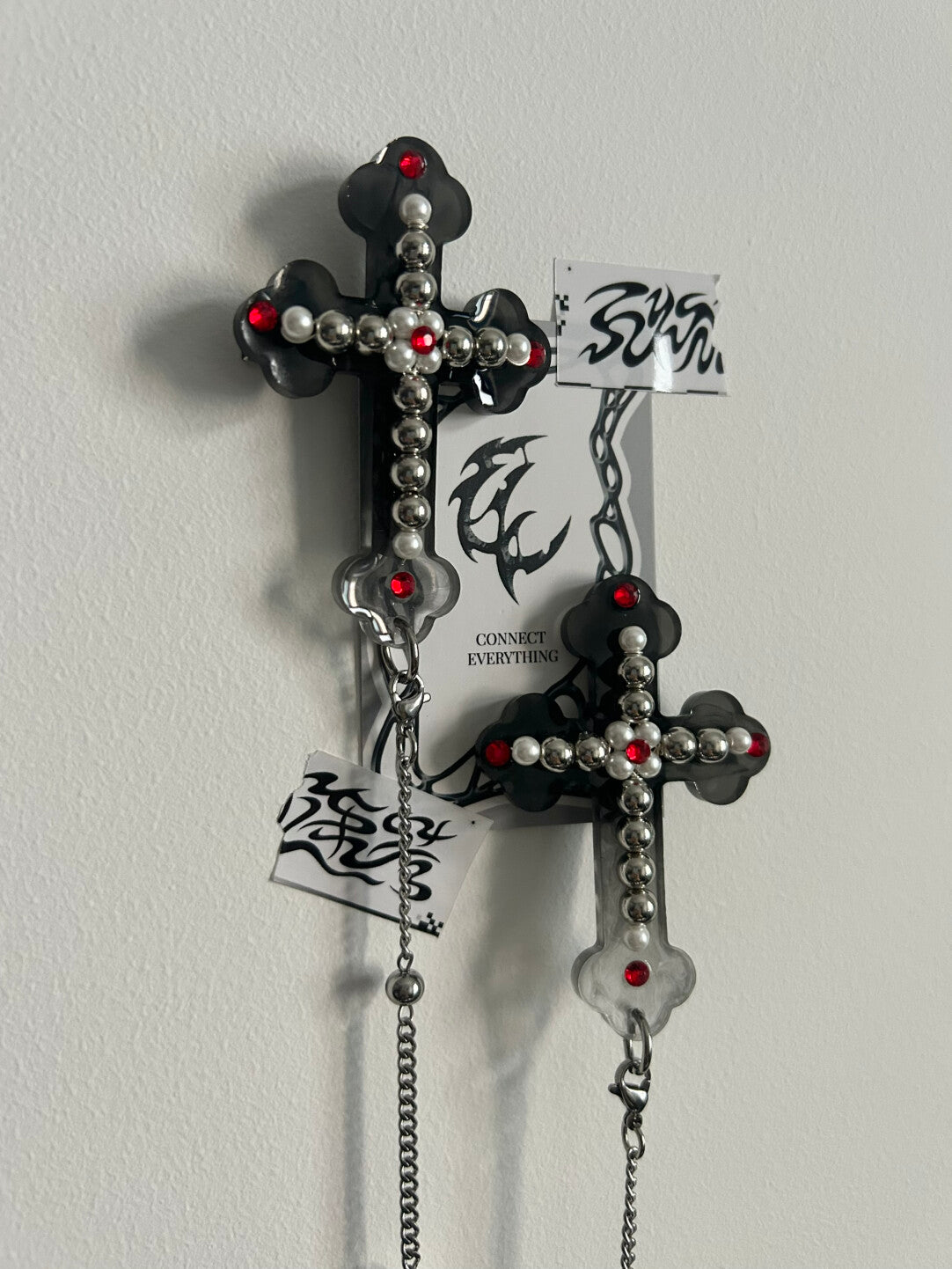 Pearl-Embellished Black Cross Chain Hair Clip | Hair Accessories | Three Fleas
