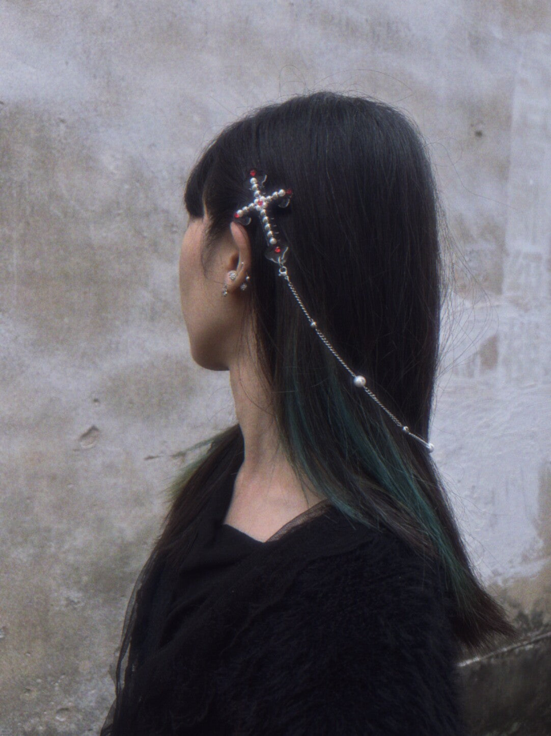 Pearl-Embellished Black Cross Chain Hair Clip | Hair Accessories | Three Fleas