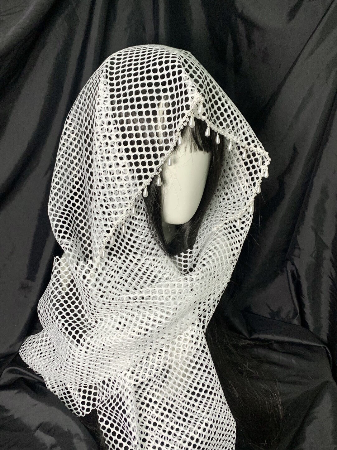 Pearl Tassel Mesh Scarf