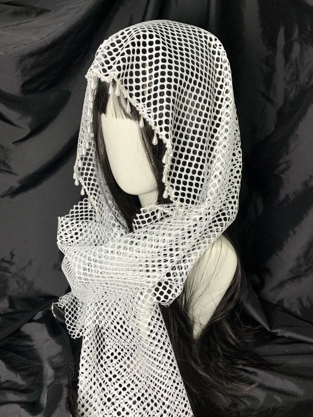 Pearl Tassel Mesh Scarf