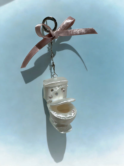 3D Printed Silk-Texture Toilet Bag Charm
