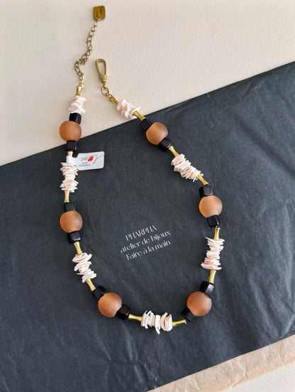 Pharpha Ebony Shell Glass Necklace