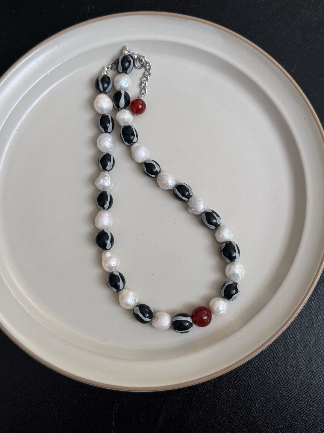Pharpha Glass Baroque Pearl Red Agate Necklace