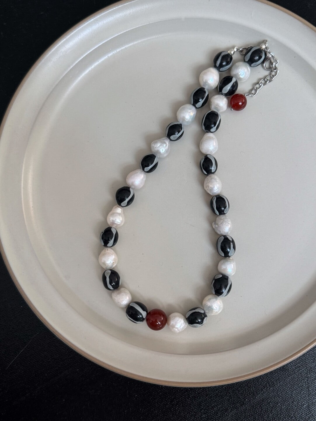 Pharpha Glass Baroque Pearl Red Agate Necklace