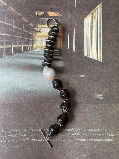 Pharpha Vintage Glass Ebony Pearl Bracelet