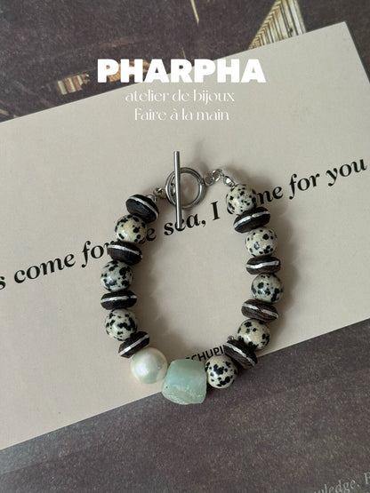 Pharpha Vintage Natural Stone Ebony Baroque Pearl Bracelet