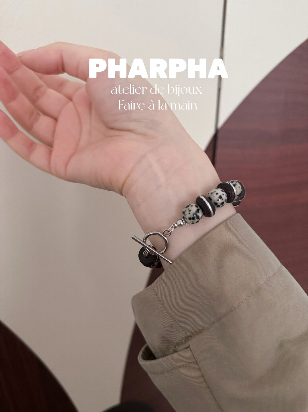 Pharpha Vintage Natural Stone Ebony Baroque Pearl Bracelet