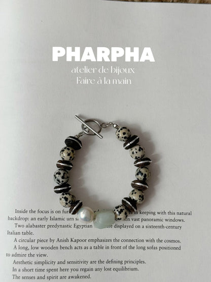 Pharpha Vintage Natural Stone Ebony Baroque Pearl Bracelet