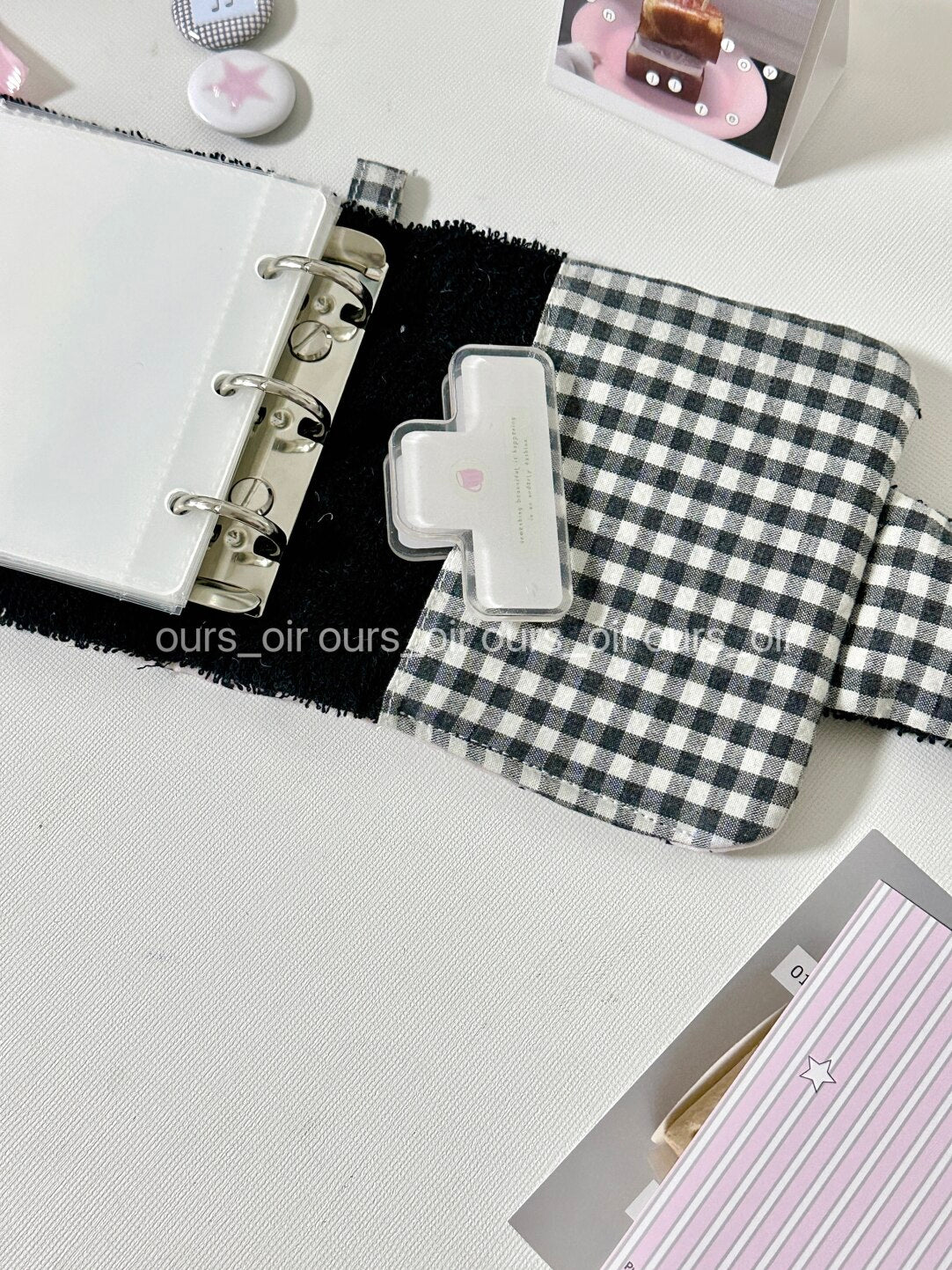 Pink Black Stars Card Organizer