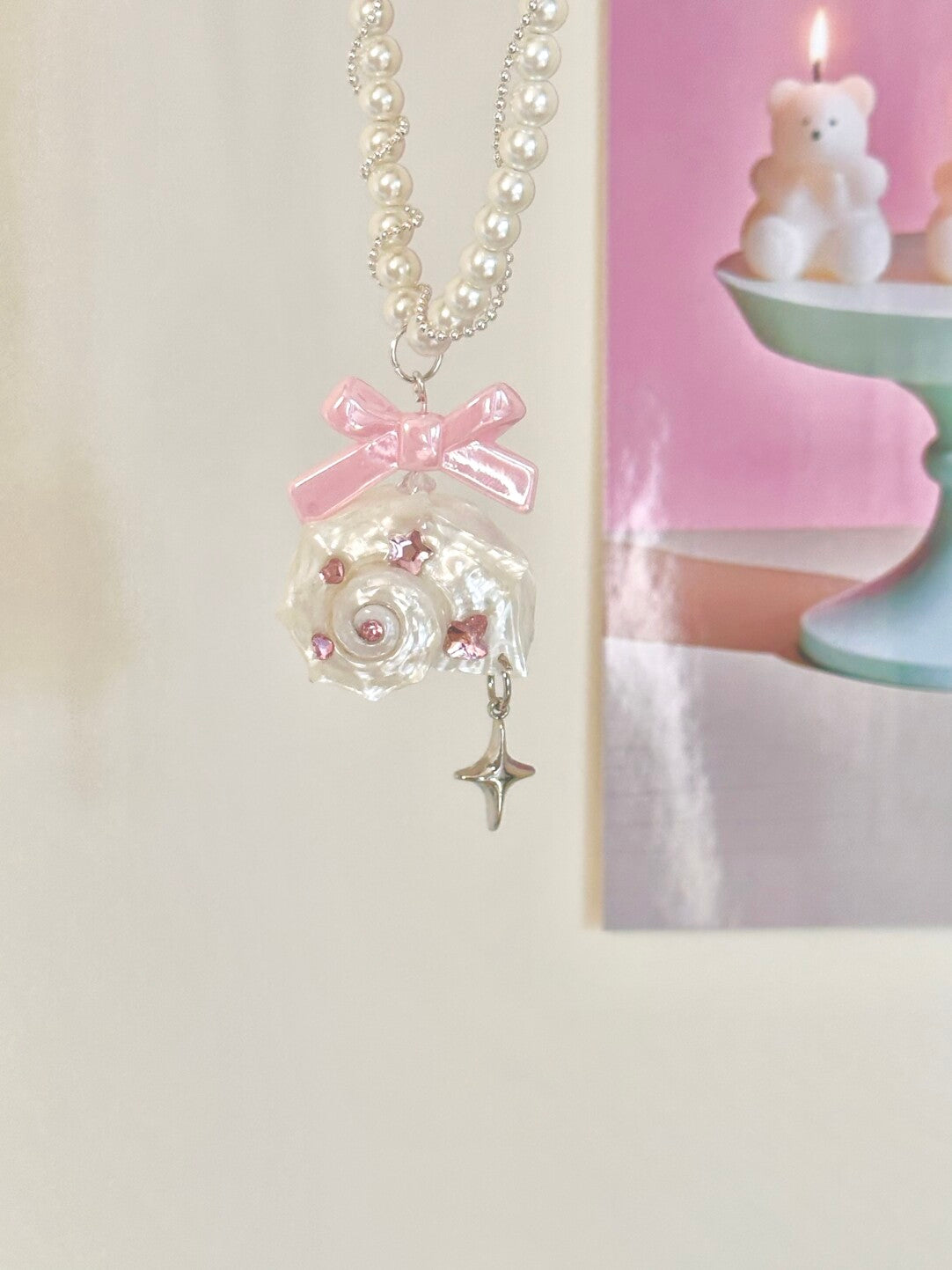 Pink Bow Conch Pearl Necklace