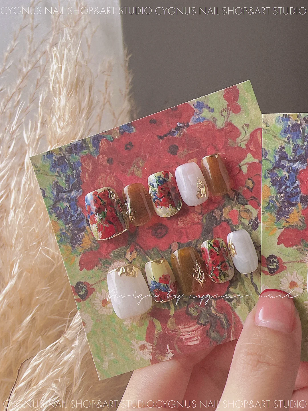 Poppy Flowers Luxury Hand Painted Press On Nails Set