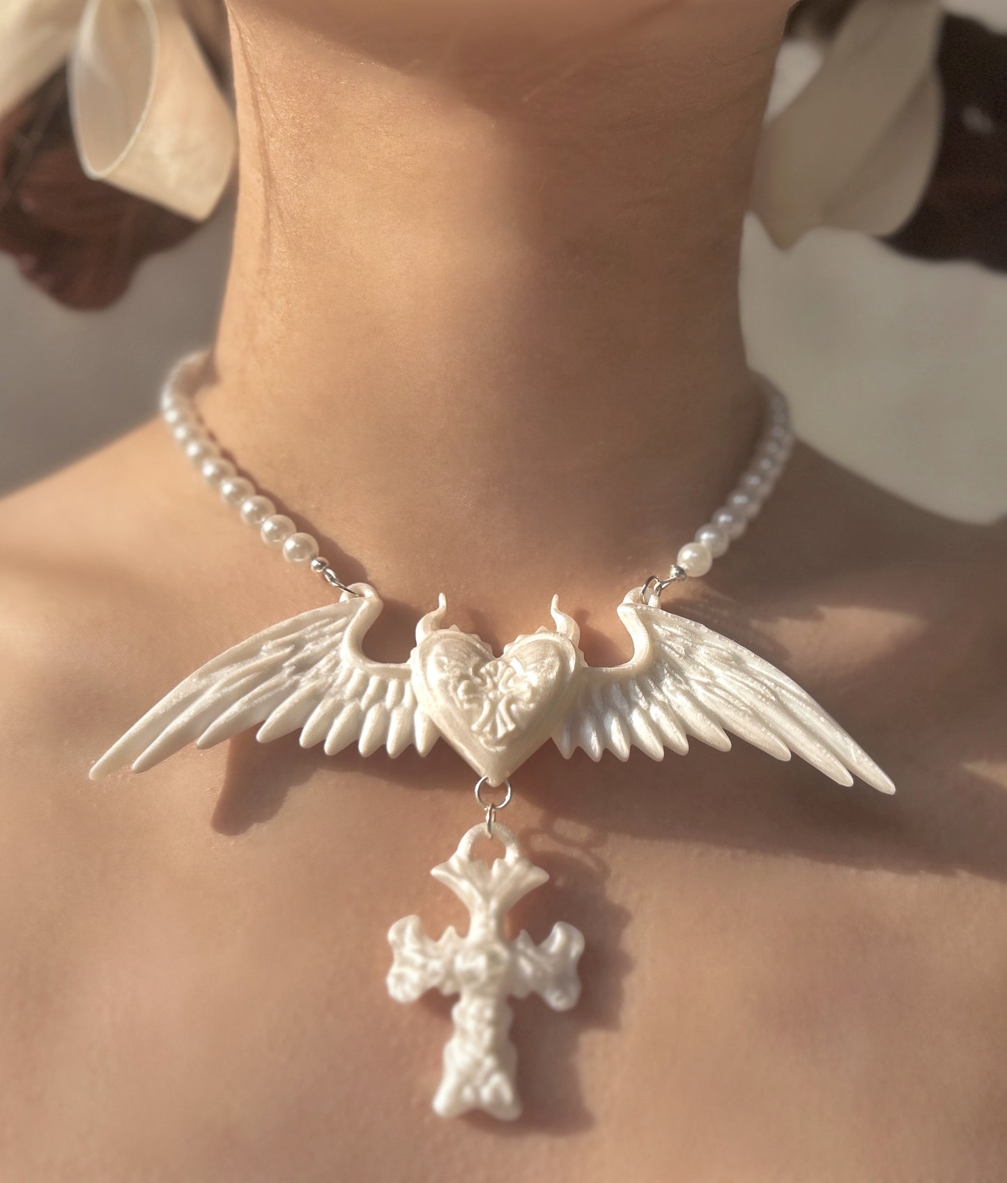 Pure White Pearl Angel 3D-Printed Choker