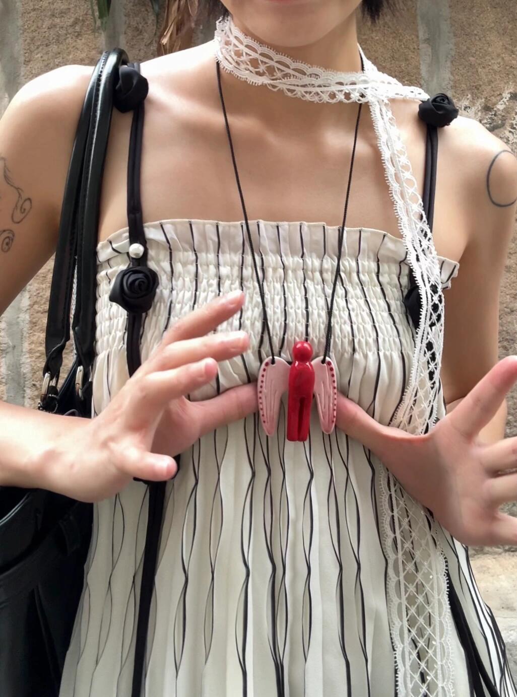 Red Angle Ceramic Incense Holder Necklace | Plate/Vases Set | Three Fleas
