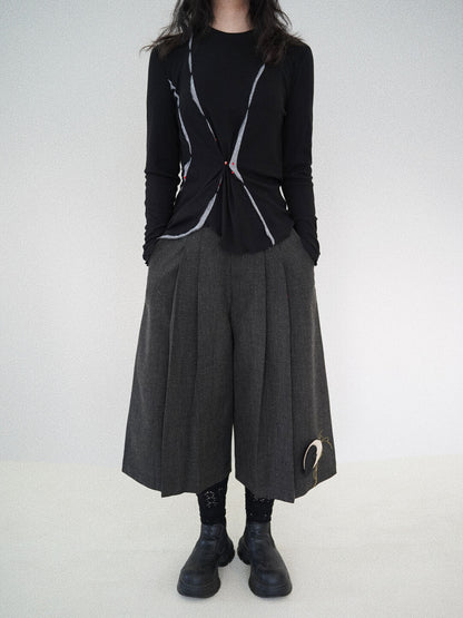 Red Bead Decor Black Knit Pullover