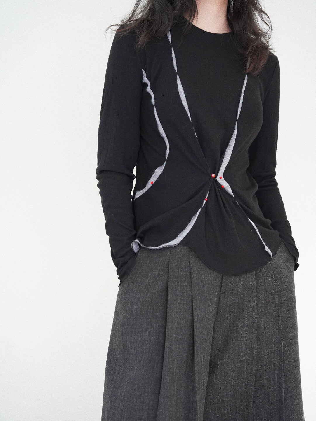 Red Bead Decor Black Knit Pullover