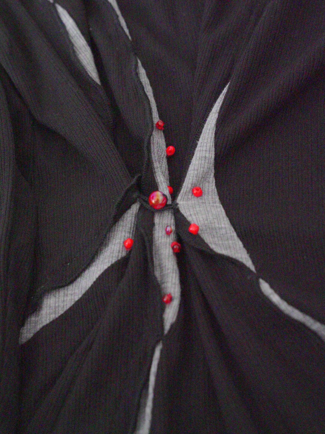Red Bead Decor Black Knit Pullover