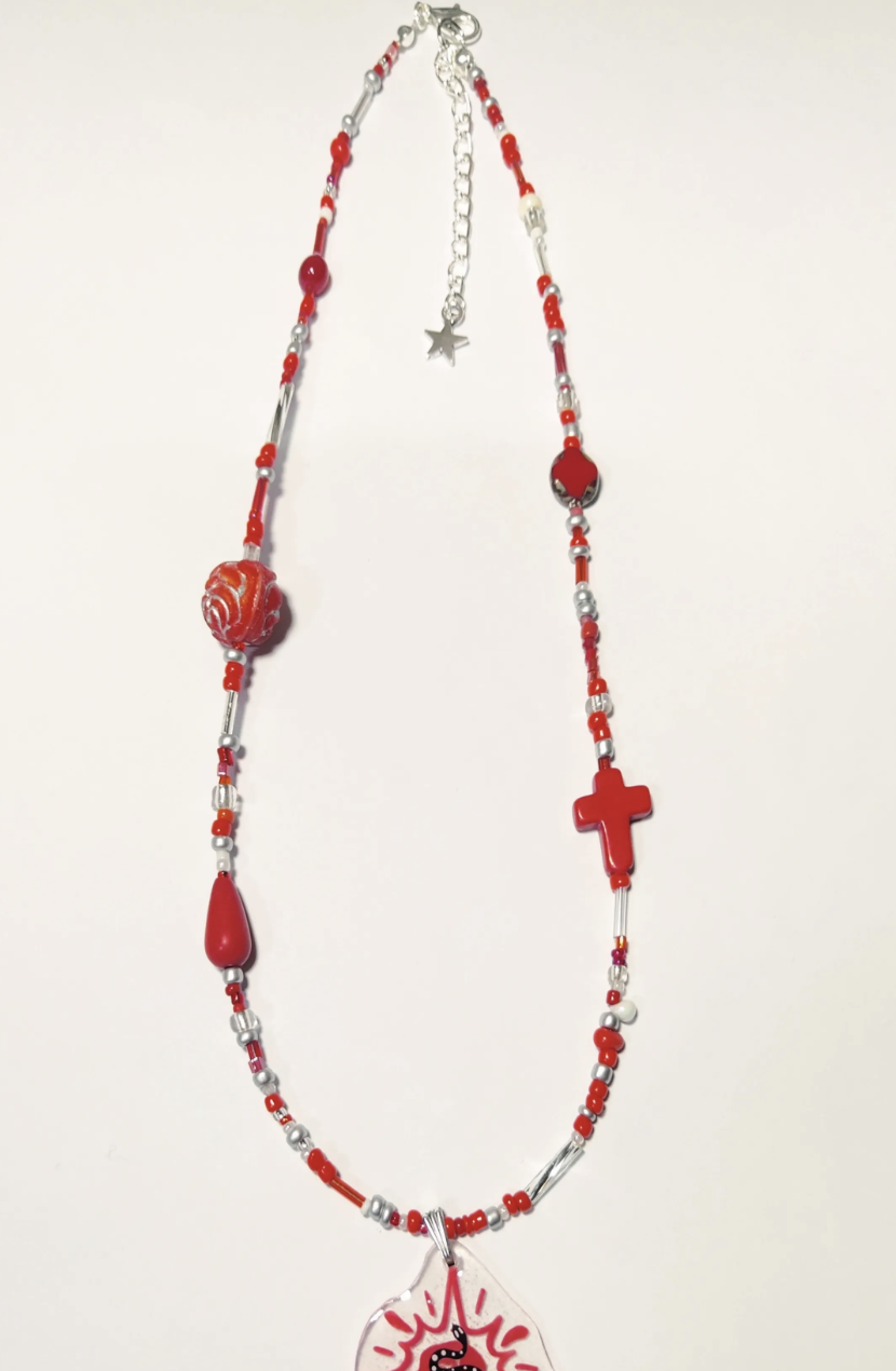 Red Black Snake Shrink Plastic Charm Beaded Necklace Jewelry Three Red Black Snake Shrink Plastic Charm Beaded Necklace Jewelry Three