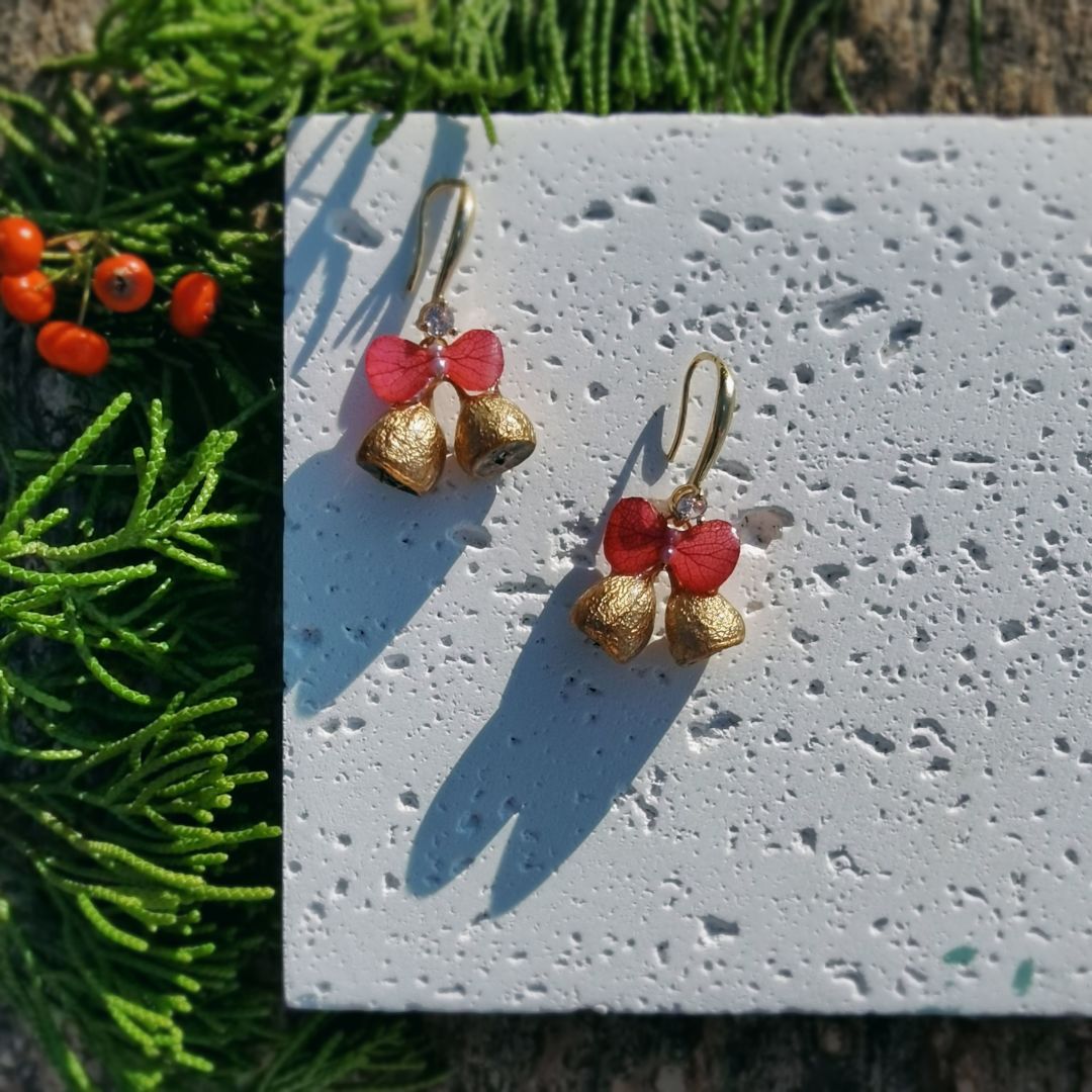 Red Hydrangea Small Bell Resin Earrings