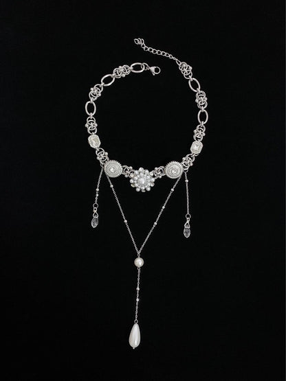 Retro Buttons Pearl Layered Choker Necklace