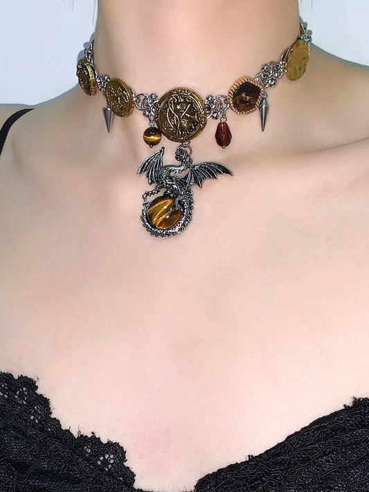 Retro Dragon Pendant Choker