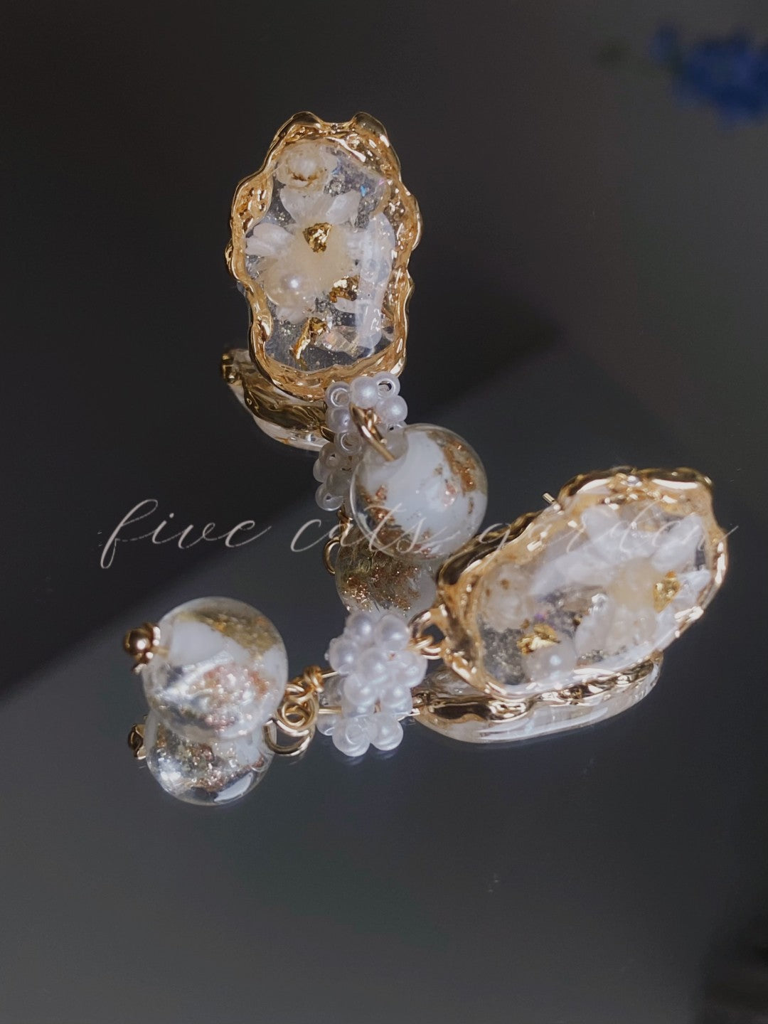 Retro Flower Resin Earrings