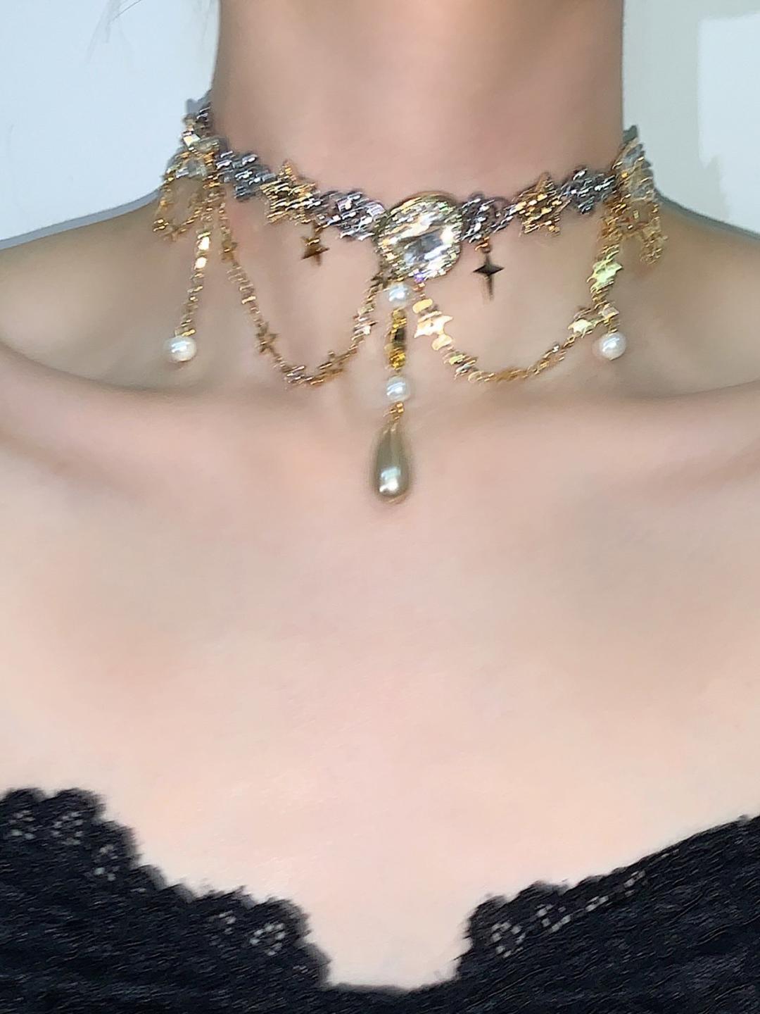 Retro Stars Tassel Choker