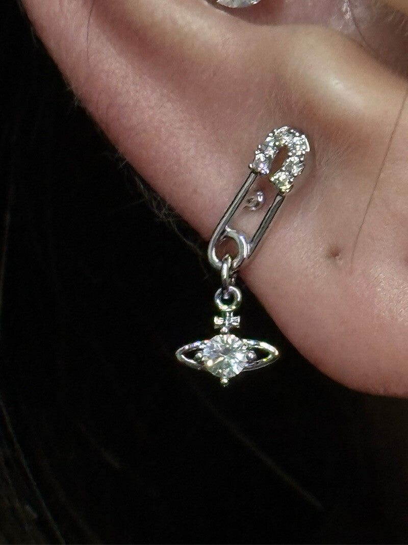 Safety Pin Saturn Threaded Screw Flat Black Earring | Earring | Three Fleas