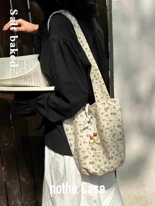Salt Baked Floral Shoulder Bag