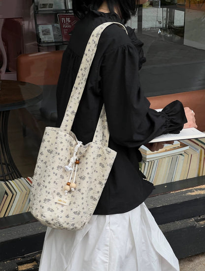 Salt Baked Floral Shoulder Bag