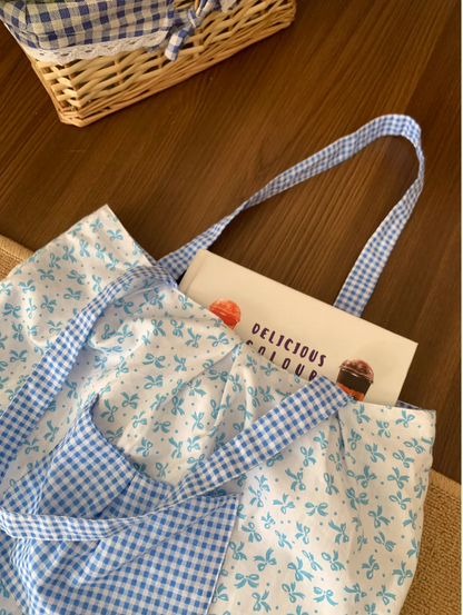 Sea Salt Bubbles Floral Printed Doubleface Tote Bag