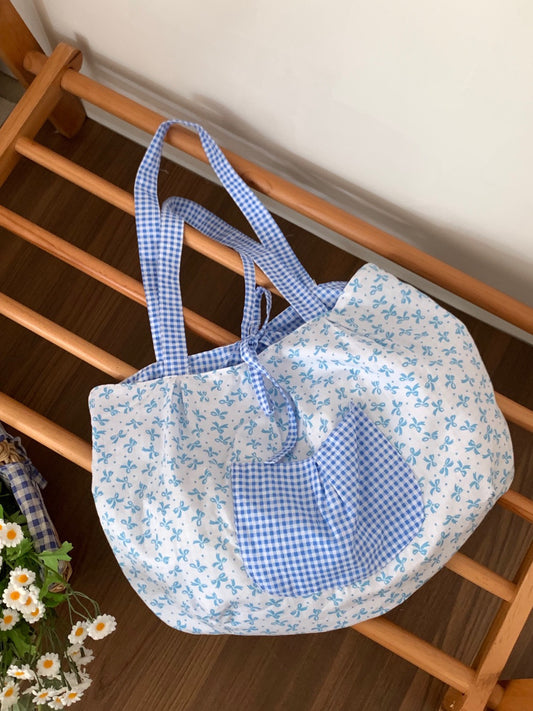 Sea Salt Bubbles Floral Printed Doubleface Tote Bag