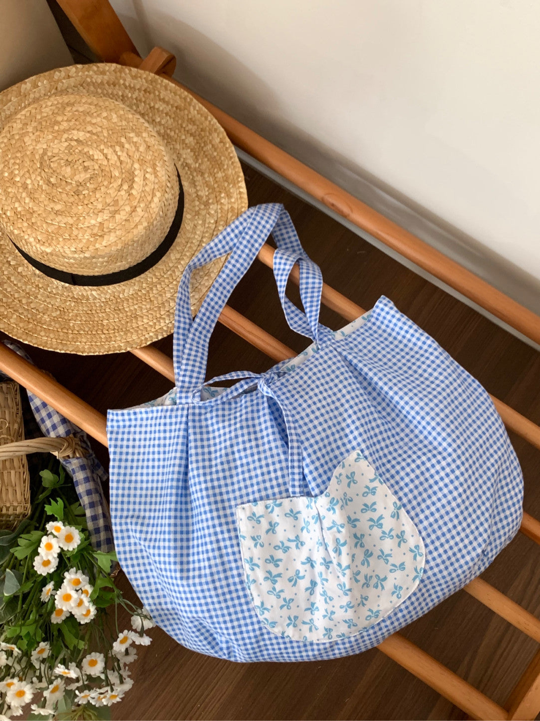 Sea Salt Bubbles Floral Printed Doubleface Tote Bag