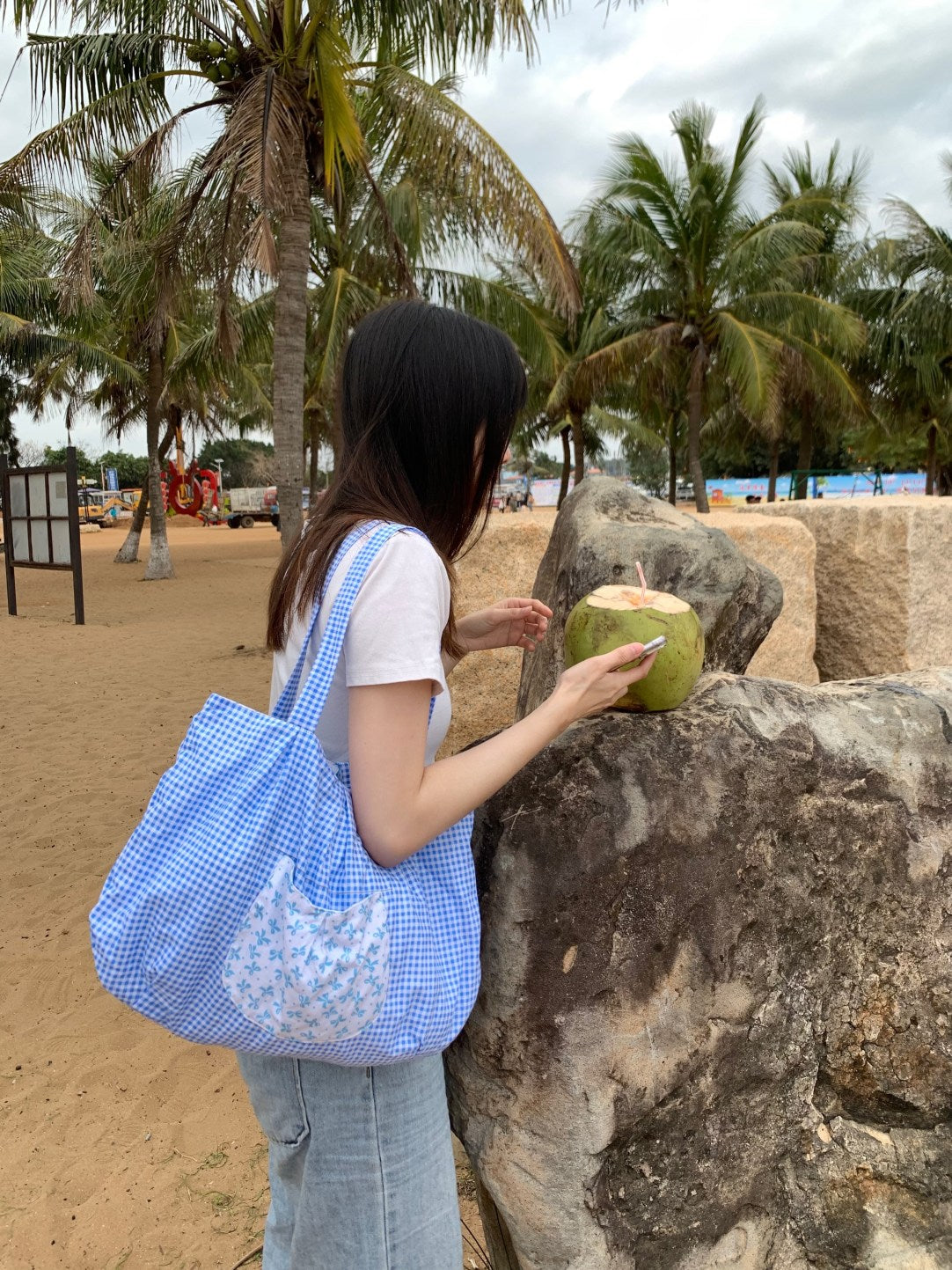 Sea Salt Bubbles Floral Printed Doubleface Tote Bag