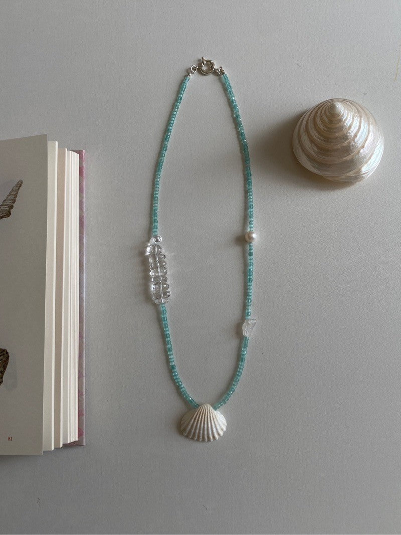 Seashell Pendant Beaded Pearl Necklace