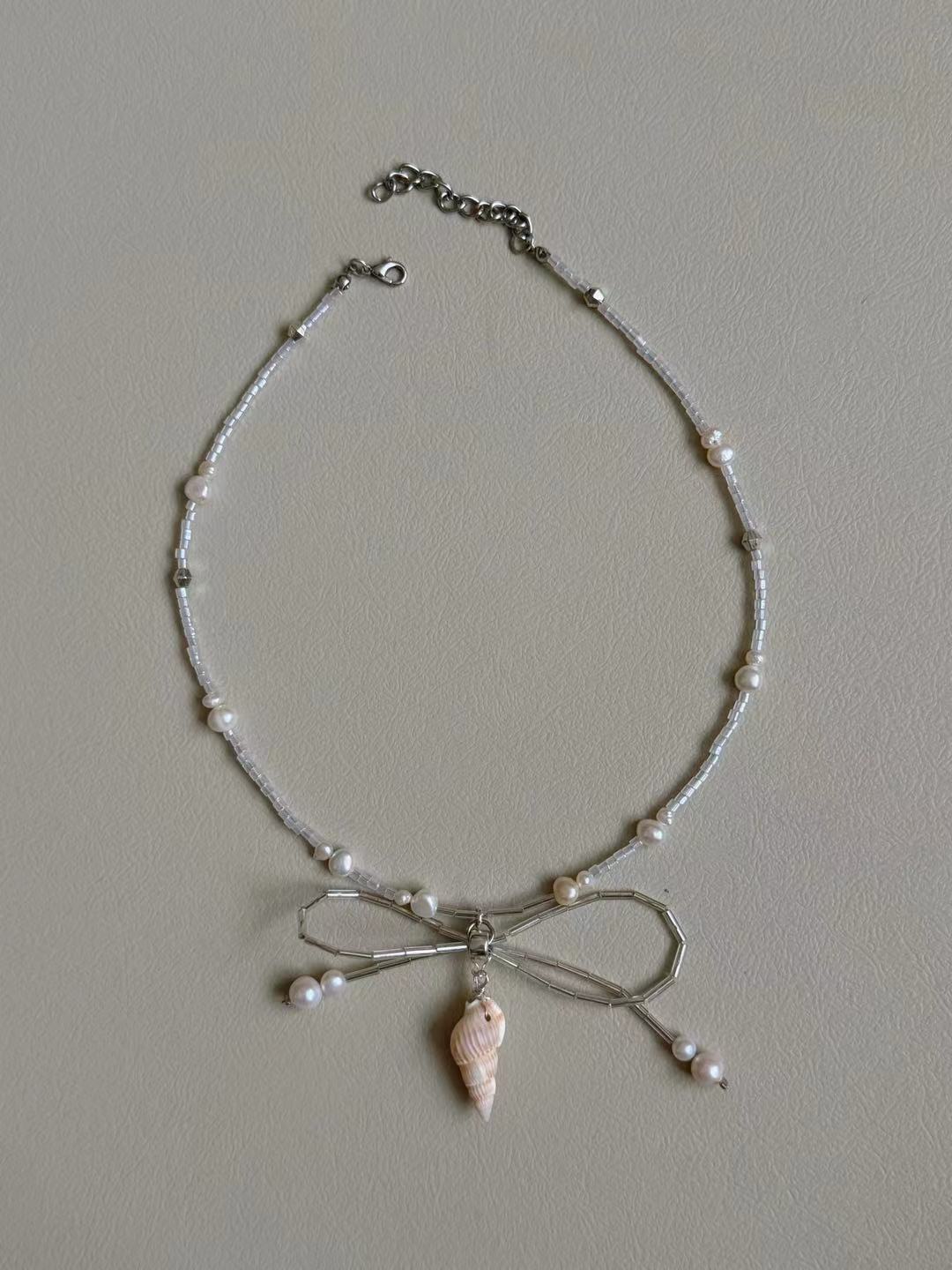 Shell Charm Bow Pearl Beaded Necklace