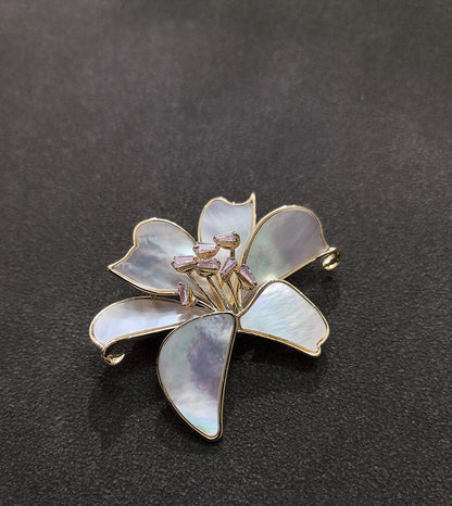 Pearl Oyster Lily Brooch