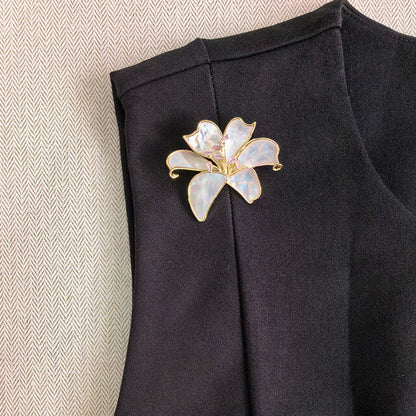 Pearl Oyster Lily Brooch