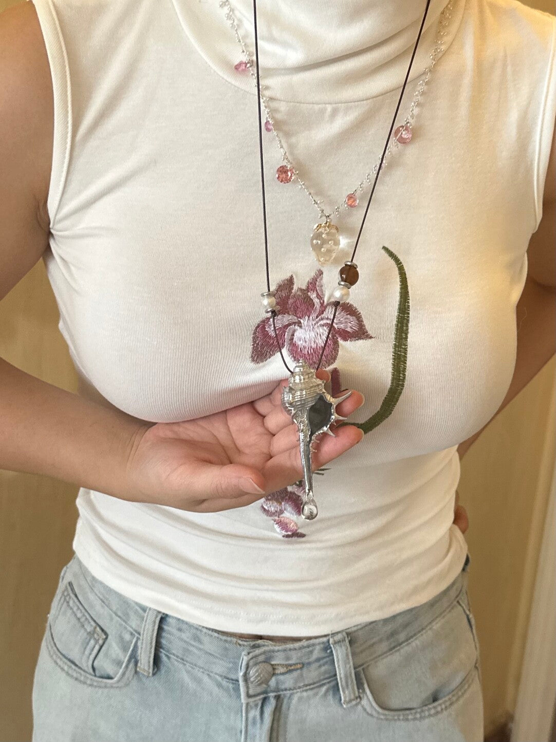 Silver Conch Shell Pendant Necklace
