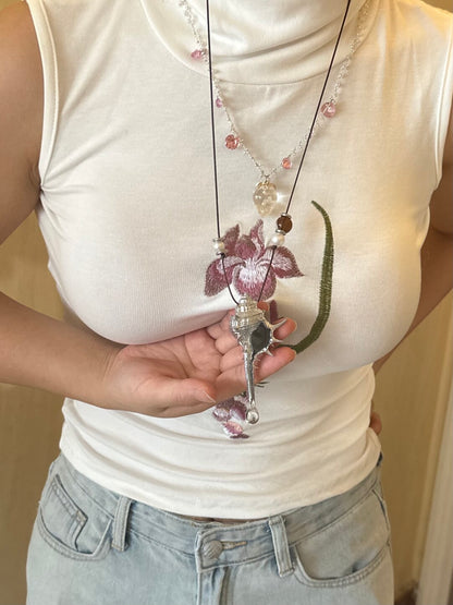 Silver Conch Shell Pendant Necklace